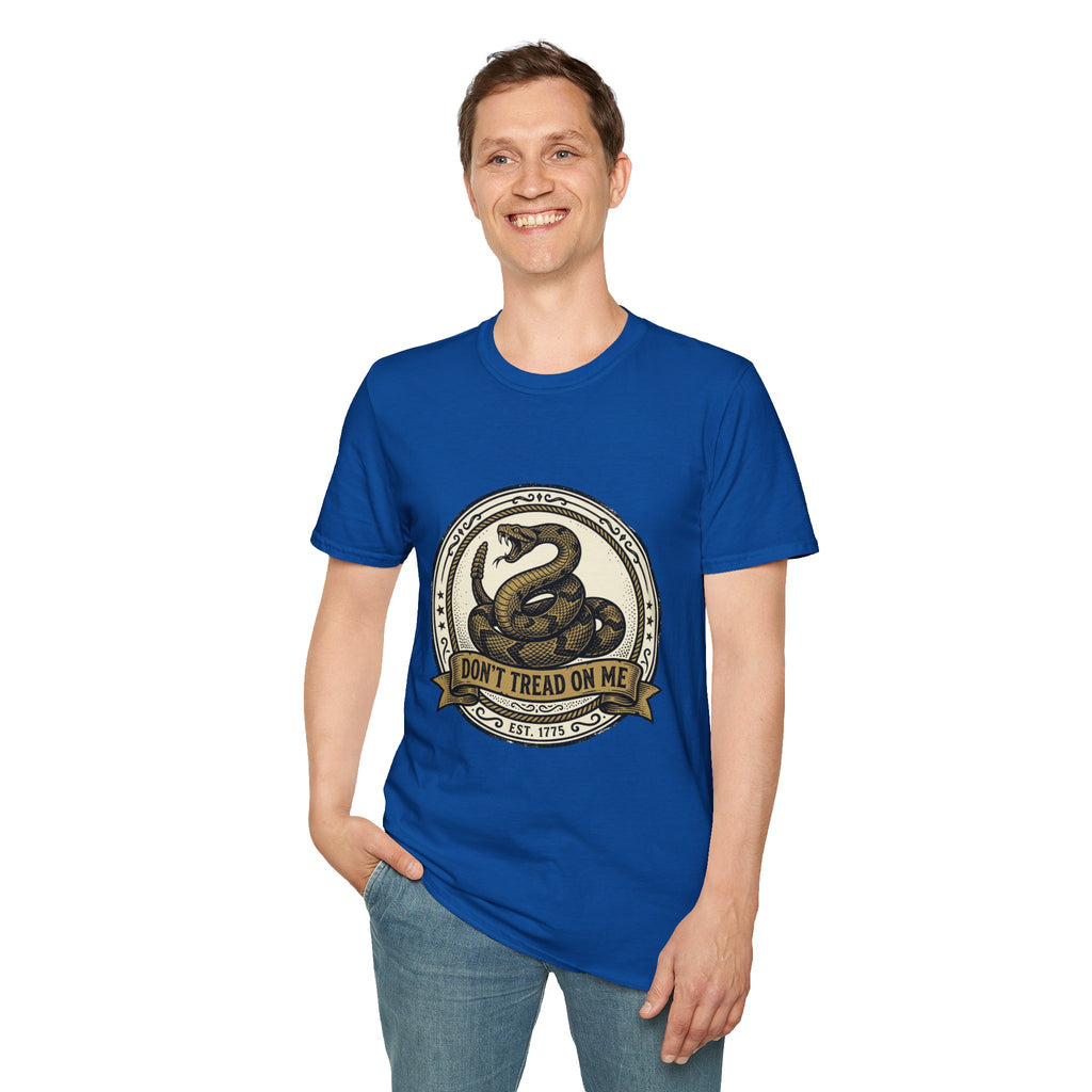 Don't Tread On Me Snake T-Shirt — Gadsden Flag Vintage Patriotic Tee